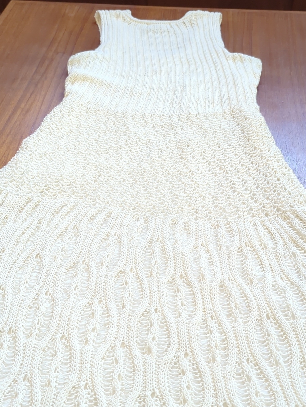 Stretch Cream Lace Maxi Dress - Picture 6 of 7
